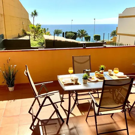 De 2 Dormitorios, Gran Terraza, Vistas Al Mar Cerca Playa Carvajal