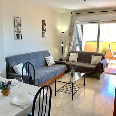 De 2 Dormitorios, Gran Terraza, Vistas Al Mar Cerca Playa Carvajal * Benalmadena