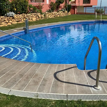 De 2 Dormitorios, Gran Terraza, Vistas Al Mar Cerca Playa Carvajal Benalmadena